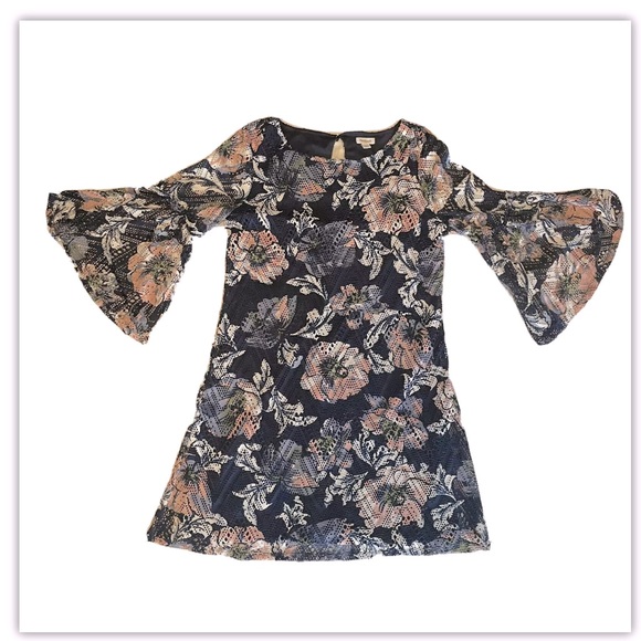 Westport Floral Dress Eyelet Overlay Bell Sleeve - Picture 1 of 14